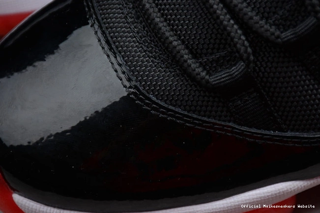 Official Maikesneakers Air 
